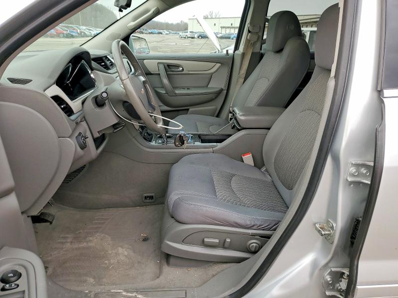 Photo 7 from auction – 2016 CHEVROLET TRAVERSE with VIN 1GNKRGKD5GJ131265