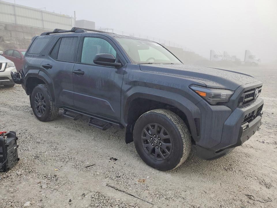 Photo 4 from auction – 2025 TOYOTA 4RUNNER with VIN JTEVA5BR4S5071070