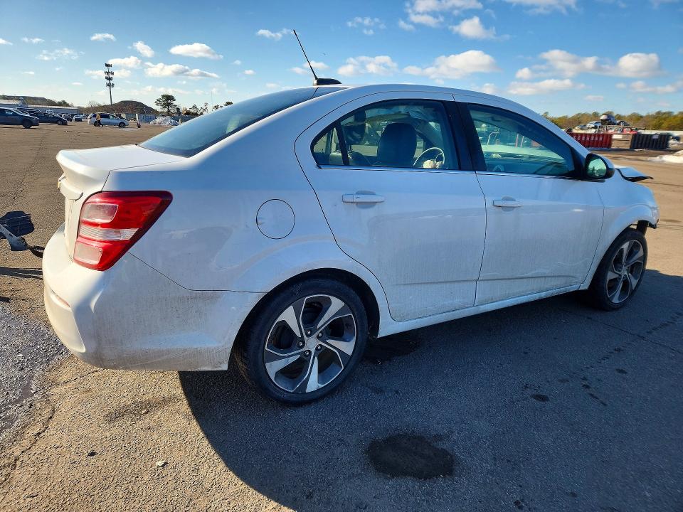 Photo 3 from auction – 2018 CHEVROLET SONIC with VIN 1G1JF5SB7J4132755