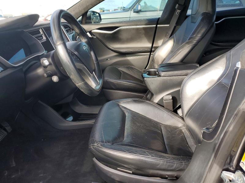 Photo 7 from auction – 2015 TESLA MODEL S with VIN 5YJSA1H11FF094537