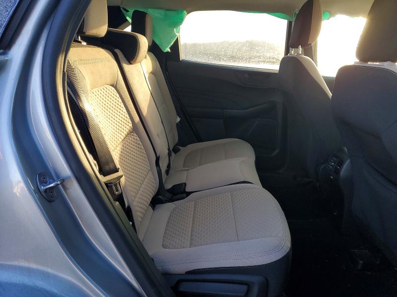 Photo 11 from auction – 2022 FORD ESCAPE SE with VIN 1FMCU9BZ1NUA92619