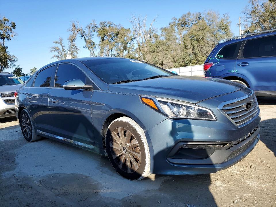 Photo 4 from auction – 2015 HYUNDAI SONATA SPO with VIN 5NPE34AF6FH100641