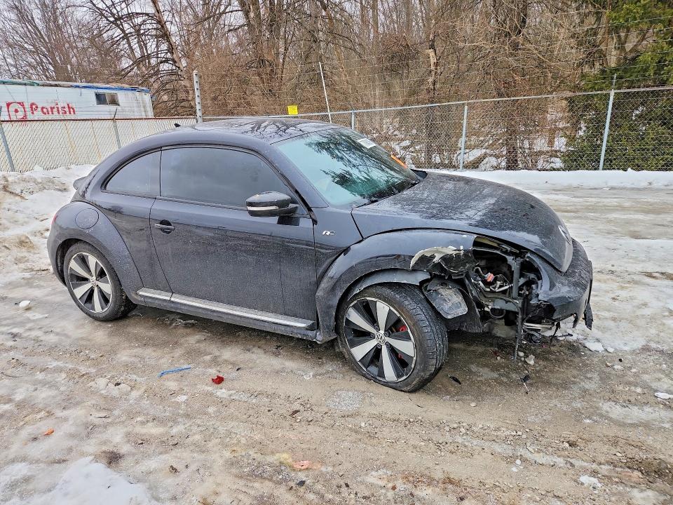 Photo 4 from auction – 2015 VOLKSWAGEN BEETLE with VIN 3VWVS7ATXFM628863