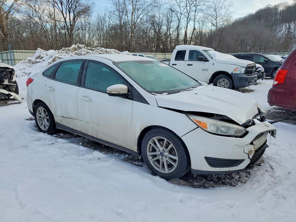 Photo 4 from auction – 2016 FORD FOCUS with VIN 1FADP3F28GL308023
