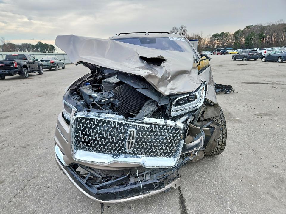 Photo 5 from auction – 2019 LINCOLN NAVIGATOR with VIN 5LMJJ3LT3KEL07721