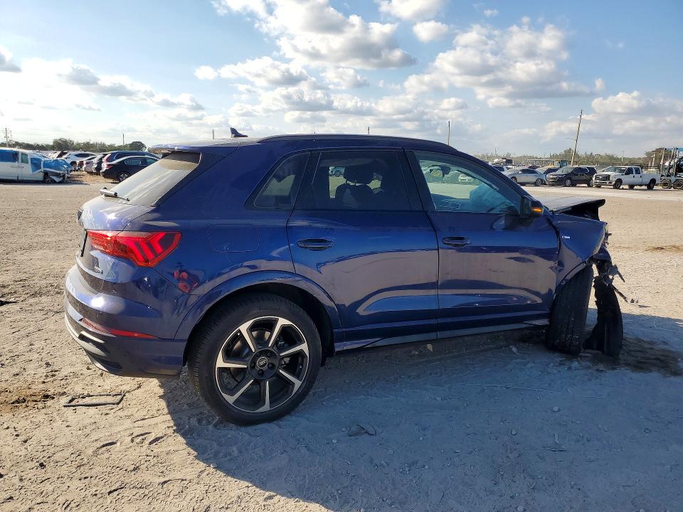 Photo 3 from auction – 2025 AUDI Q3 PREMIUM with VIN WA1EECF32S1079558