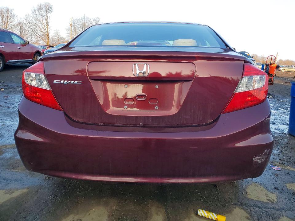 Photo 6 from auction – 2012 HONDA CIVIC with VIN 2HGFB2F51CH531583