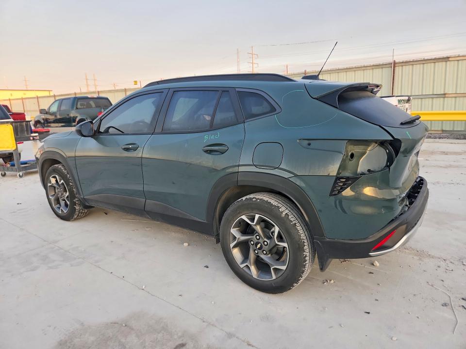 Photo 2 from auction – 2025 CHEVROLET TRAX with VIN KL77LHEP9SC083713