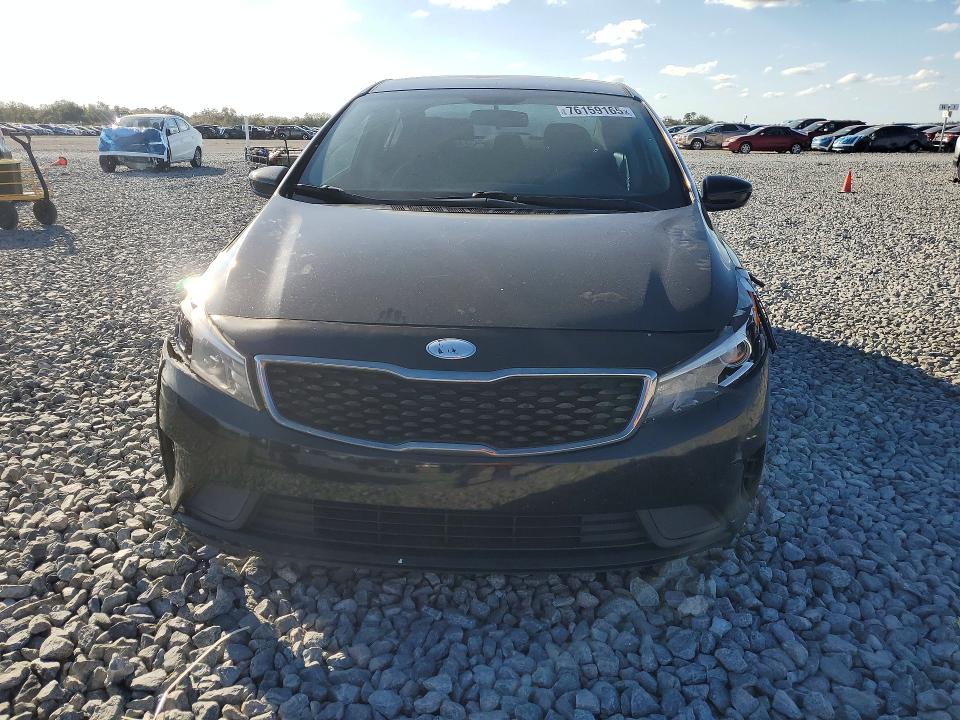 Photo 5 from auction – 2017 KIA FORTE with VIN 3KPFK4A76HE086344