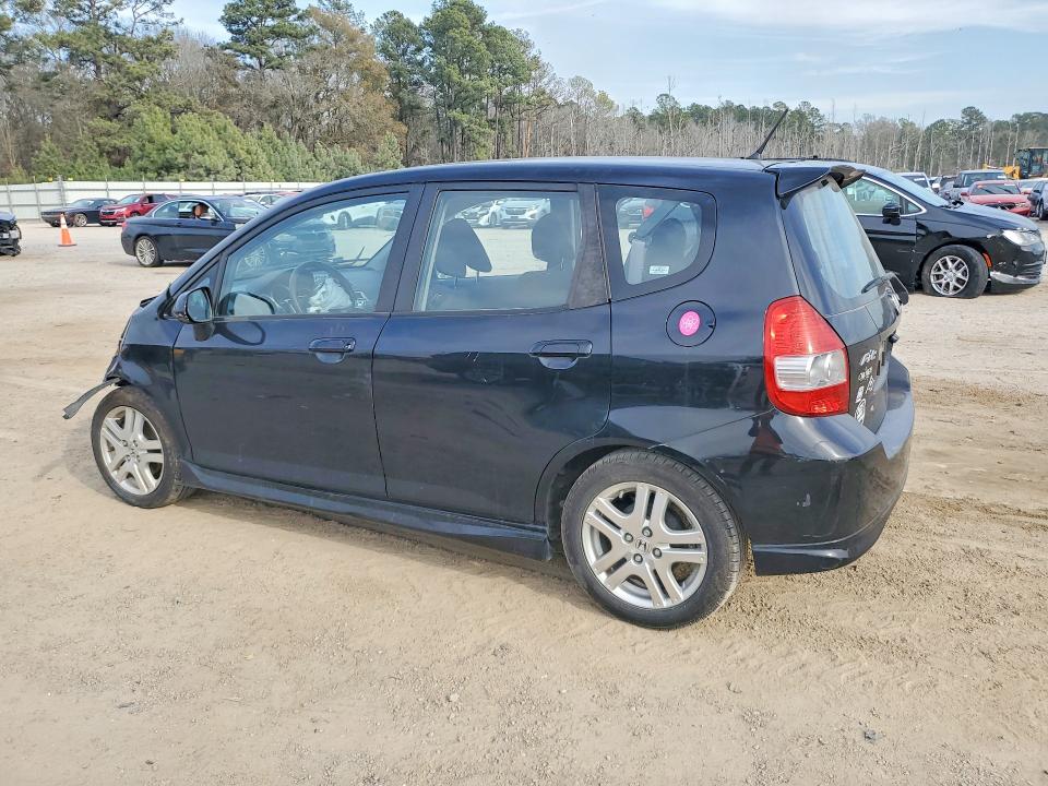 Photo 2 from auction – 2008 HONDA FIT with VIN JHMGD38618S034055