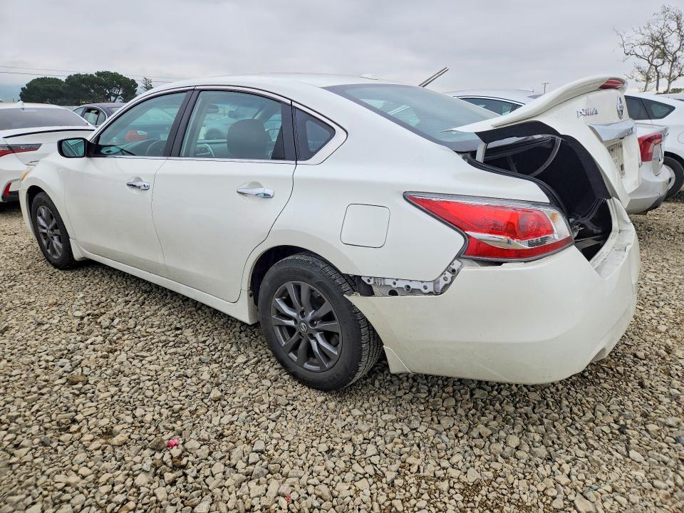 Photo 2 from auction – 2015 NISSAN ALTIMA with VIN 1N4AL3AP7FC481029