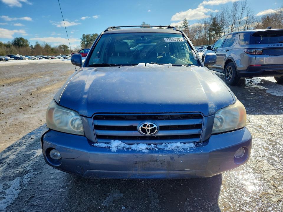Photo 5 from auction – 2004 TOYOTA HIGHLANDER with VIN JTEDP21AX40026641