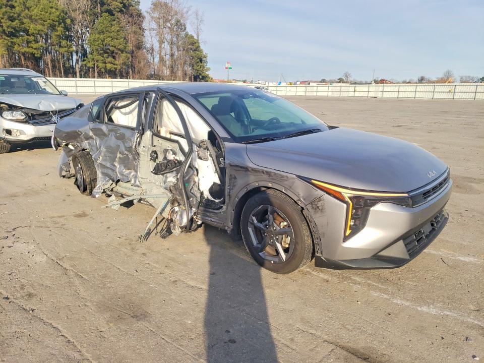 Photo 4 from auction – 2025 KIA K4 with VIN 3KPFT4DE9SE132277