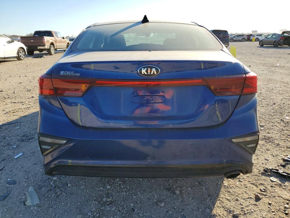 Photo 6 from auction – 2019 KIA FORTE with VIN 3KPF24AD4KE057650