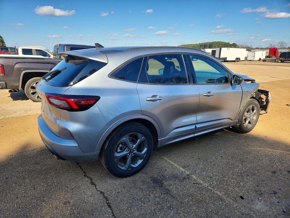Zdjęcie 3 z aukcji – 2024 FORD ESCAPE z VIN 1FMCU0MN1RUA62564