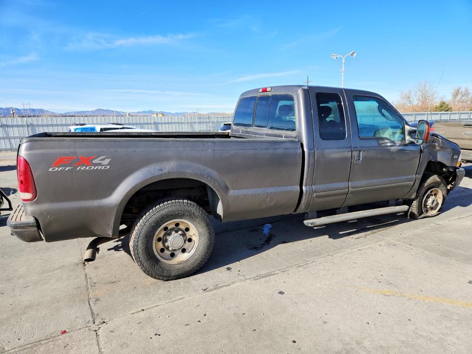Photo 3 from auction – 2004 FORD F250 with VIN 1FTNX21S94EA77150
