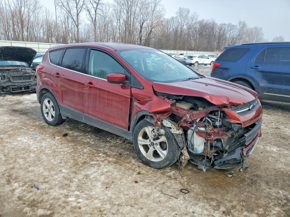 Photo 4 from auction – 2016 FORD ESCAPE with VIN 1FMCU0GX7GUA96566
