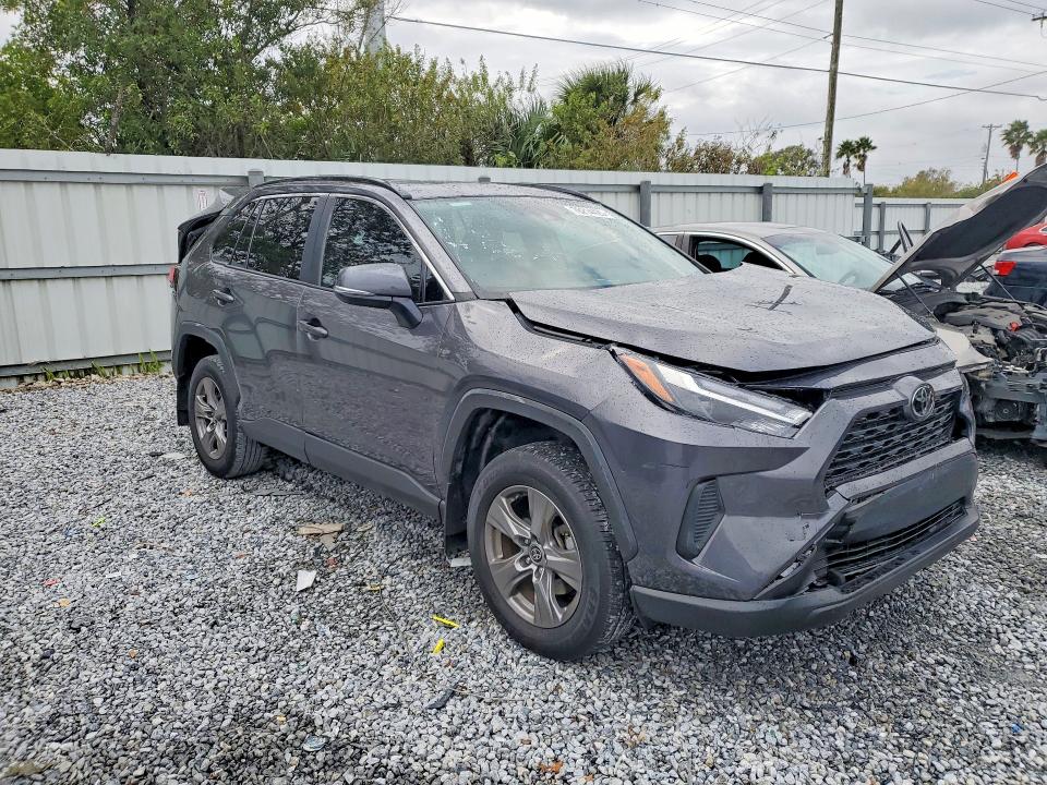 Photo 4 from auction – 2024 TOYOTA RAV4 with VIN 2T3W1RFV7RC255625