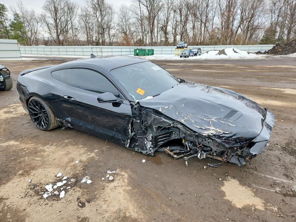 Photo 4 from auction – 2022 FORD MUSTANG with VIN 1FA6P8CF2N5136389