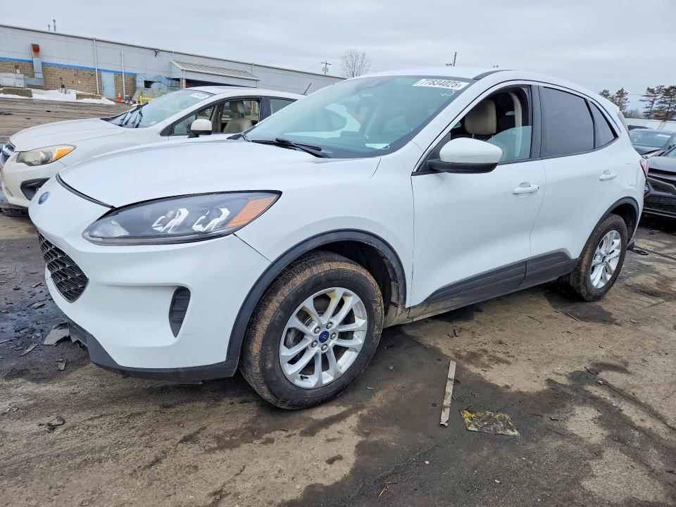 FORD ESCAPE SE 2021 with VIN 1FMCU9BZ1MUA39403 - Photo from auction