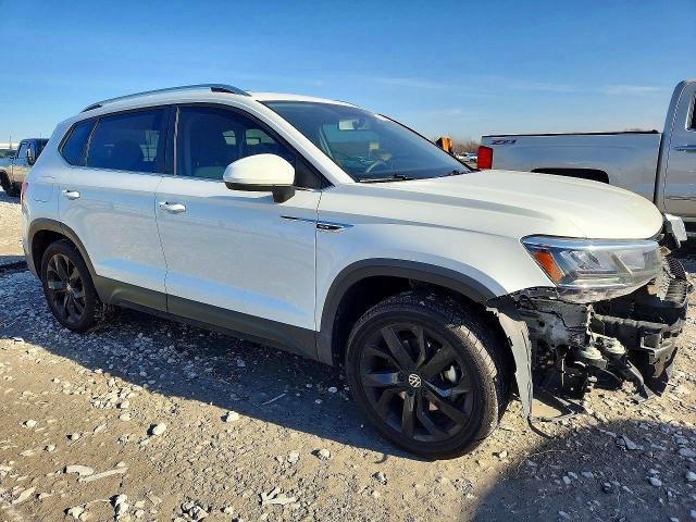 Photo 4 from auction – 2022 VOLKSWAGEN TAOS with VIN 3VVLX7B20NM082446