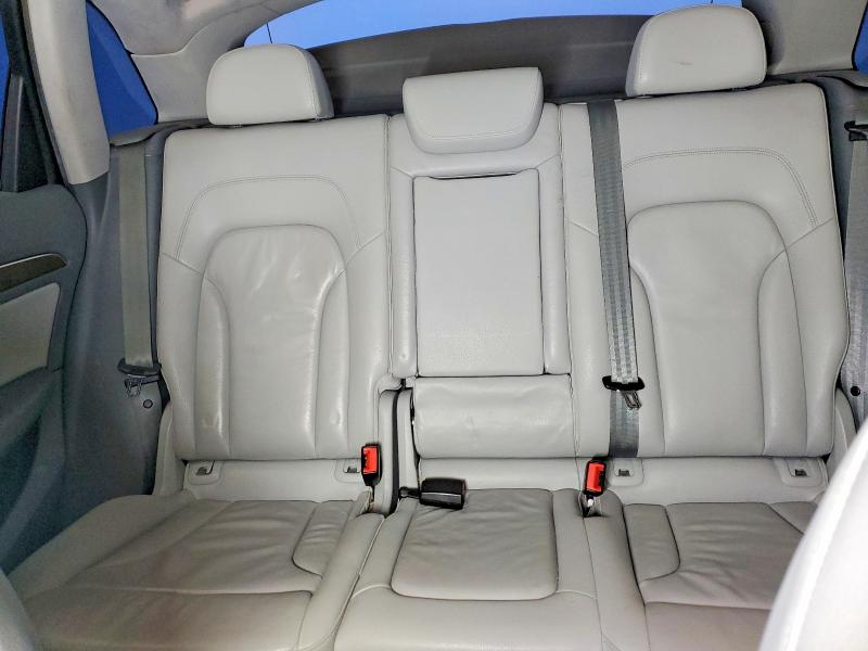 Photo 10 from auction – 2014 AUDI Q5 with VIN WA1LFAFP6EA005141