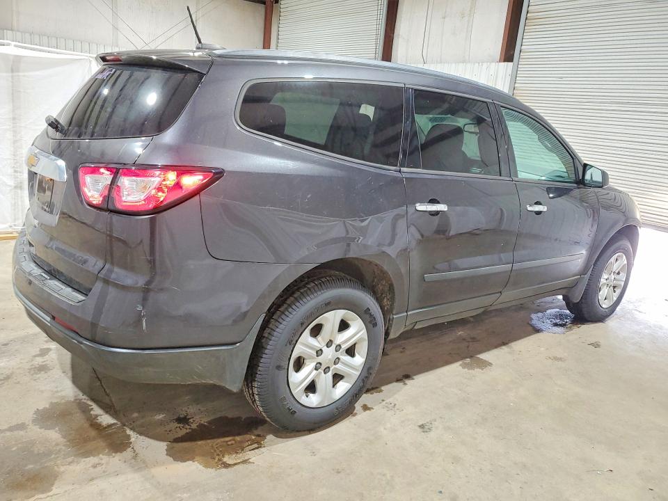 Фото 3 с аукциона – 2017 CHEVROLET TRAVERSE с VIN 1GNKRFKD6HJ306408