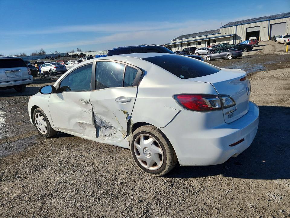 Фото 2 с аукциона – 2013 MAZDA 3 с VIN JM1BL1U76D1754193