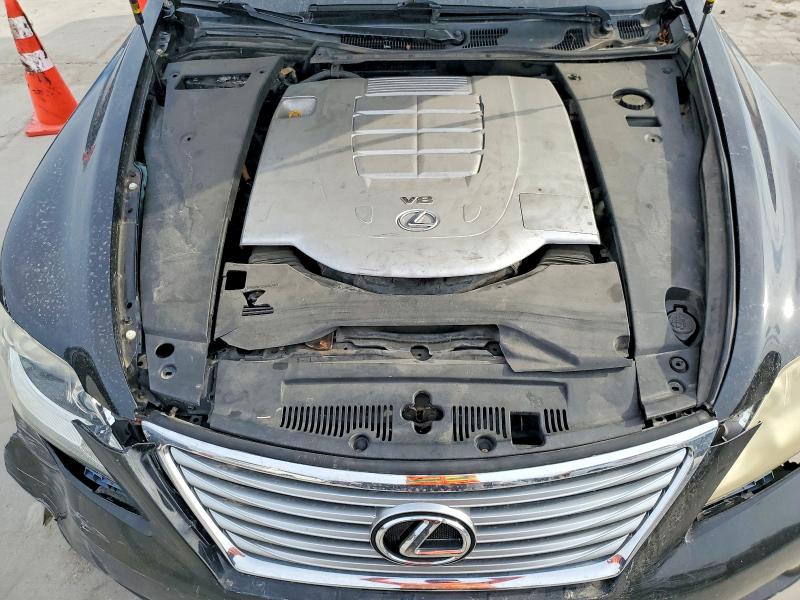 Photo 11 from auction – 2011 LEXUS LS 460 with VIN JTHCL5EF2B5010726