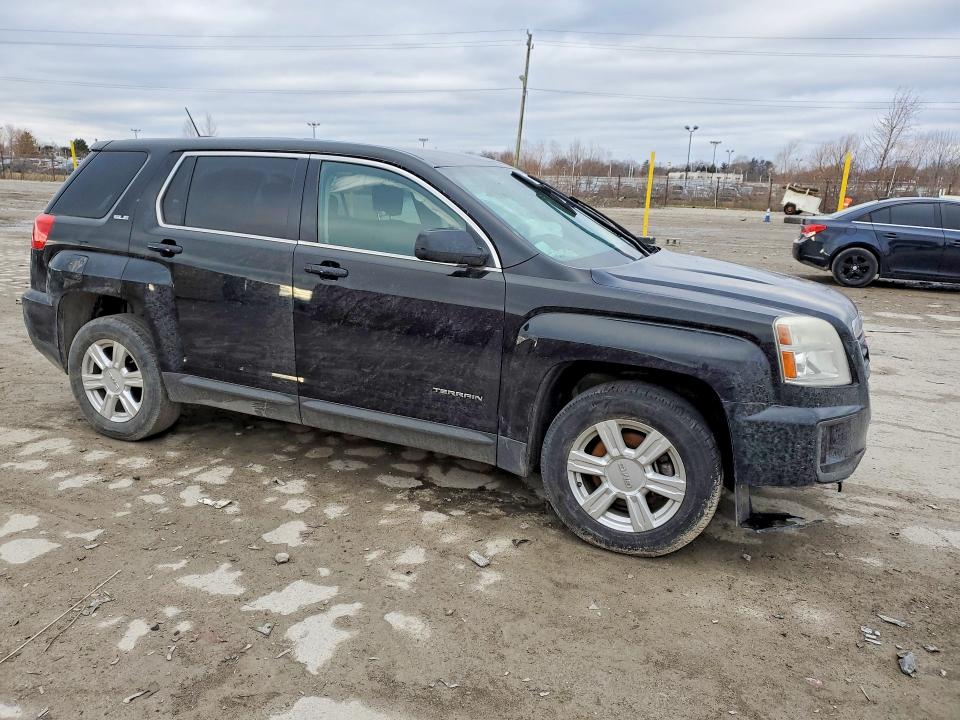 Photo 4 from auction – 2016 GMC TERRAIN with VIN 2GKALMEK6G6192902