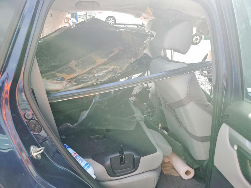 Photo 11 from auction – 2017 HONDA CR-V with VIN 7FARW5H34HE013191