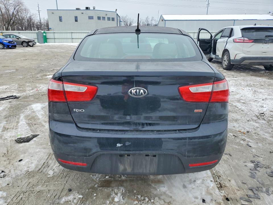 Zdjęcie 6 z aukcji – 2015 KIA RIO LX z VIN KNADM4A30F6438896