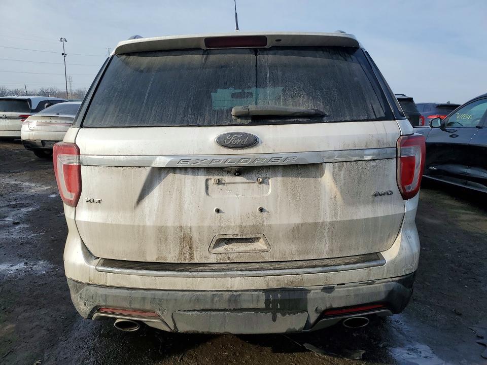 Photo 6 from auction – 2018 FORD EXPLORER with VIN 1FM5K8D81JGA66429
