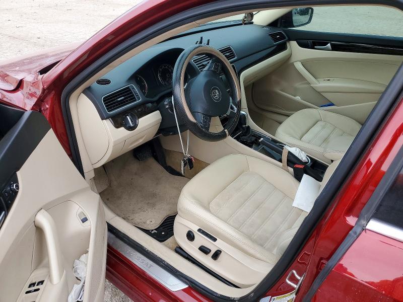 Photo 8 from auction – 2015 VOLKSWAGEN PASSAT with VIN 1VWCV7A33FC059256