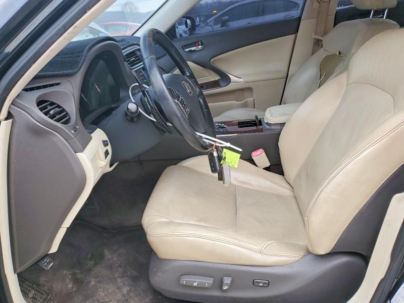 Photo 7 from auction – 2011 LEXUS IS with VIN JTHBF5C21B5155243