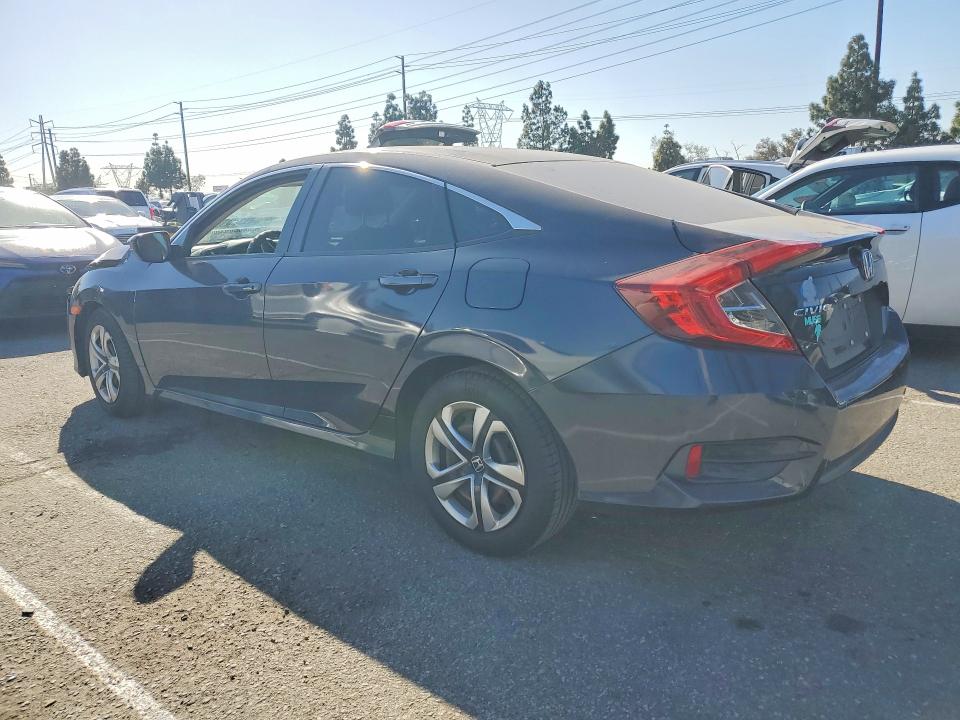 Photo 2 from auction – 2016 HONDA CIVIC with VIN 19XFC2F52GE217535