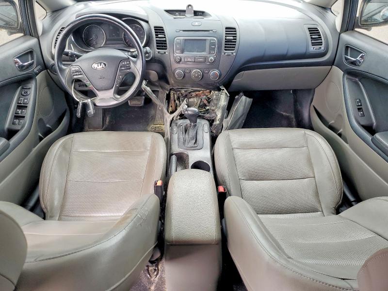 Photo 8 from auction – 2014 KIA FORTE with VIN KNAFX5A89E5200597