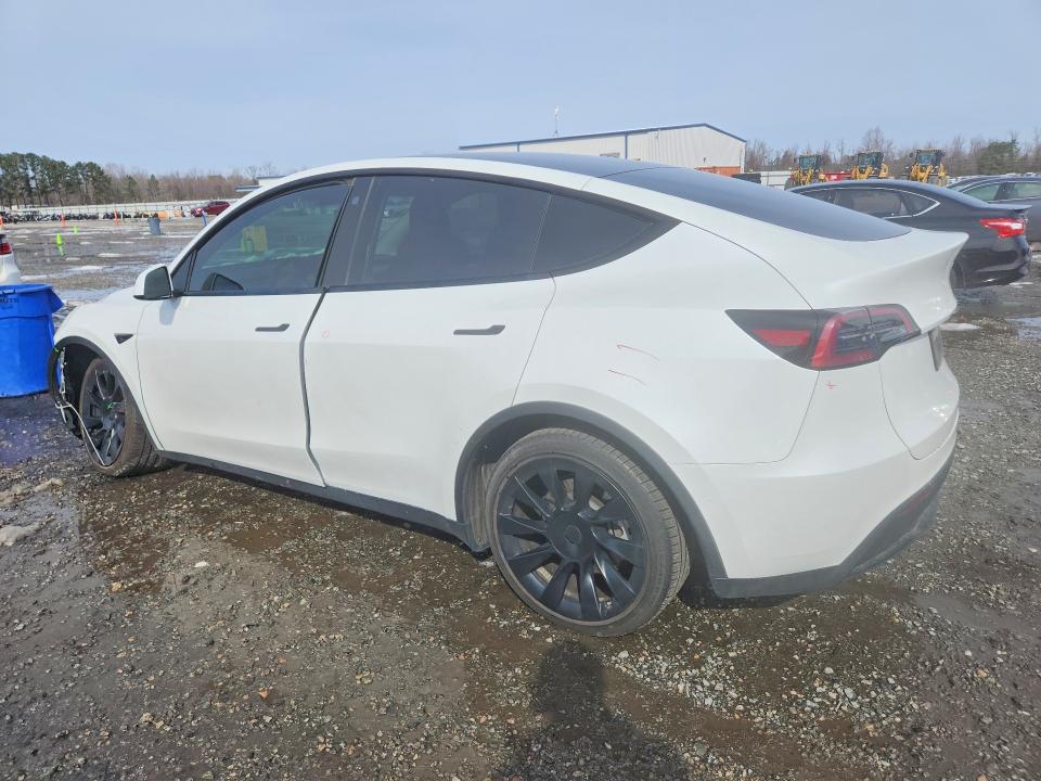 Photo 2 from auction – 2023 TESLA MODEL Y with VIN 7SAYGDEE6PF612003