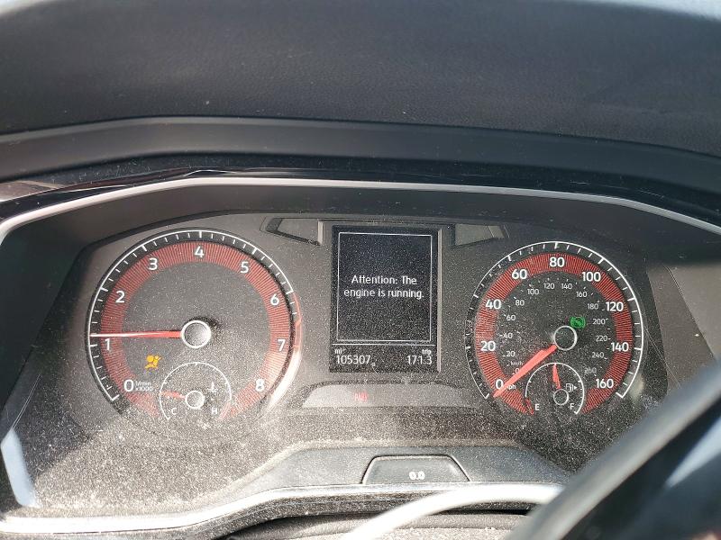 Photo 9 from auction – 2019 VOLKSWAGEN JETTA with VIN 3VWC57BU8KM248372
