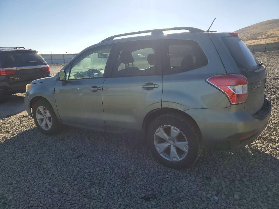 Photo 2 from auction – 2015 SUBARU FORESTER 2 with VIN JF2SJAGC8FH546066