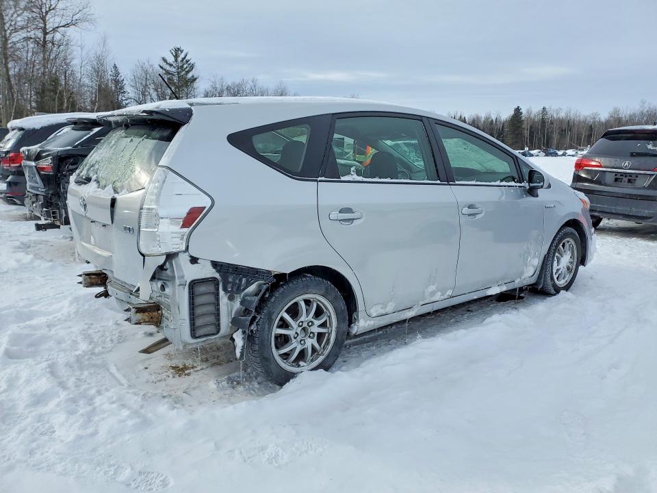 Photo 3 from auction – 2014 TOYOTA PRIUS V with VIN JTDZN3EU6E3336232