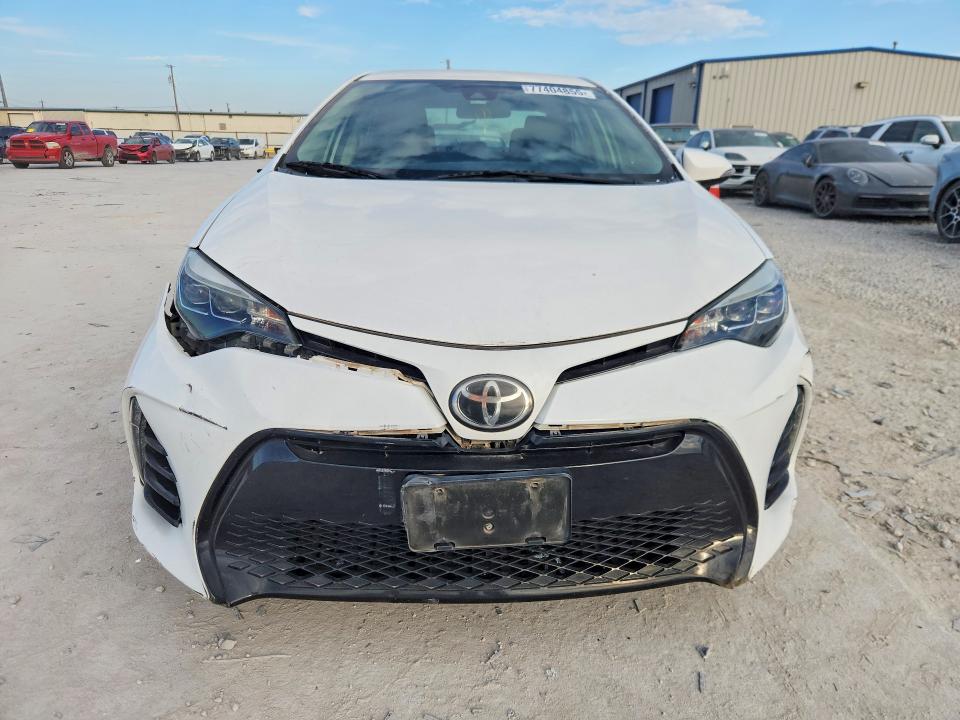 Photo 5 from auction – 2017 TOYOTA COROLLA with VIN 5YFBURHE5HP683025