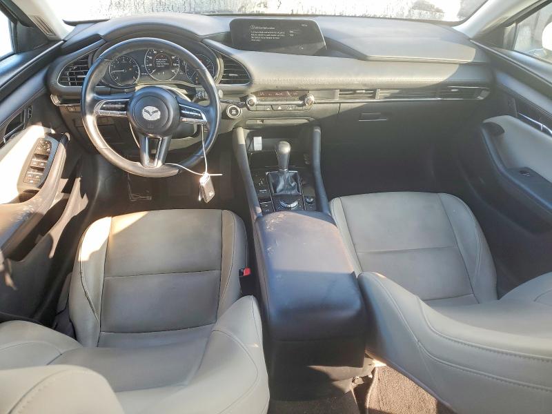 Photo 8 from auction – 2019 MAZDA 3 with VIN 3MZBPAAL9KM110366