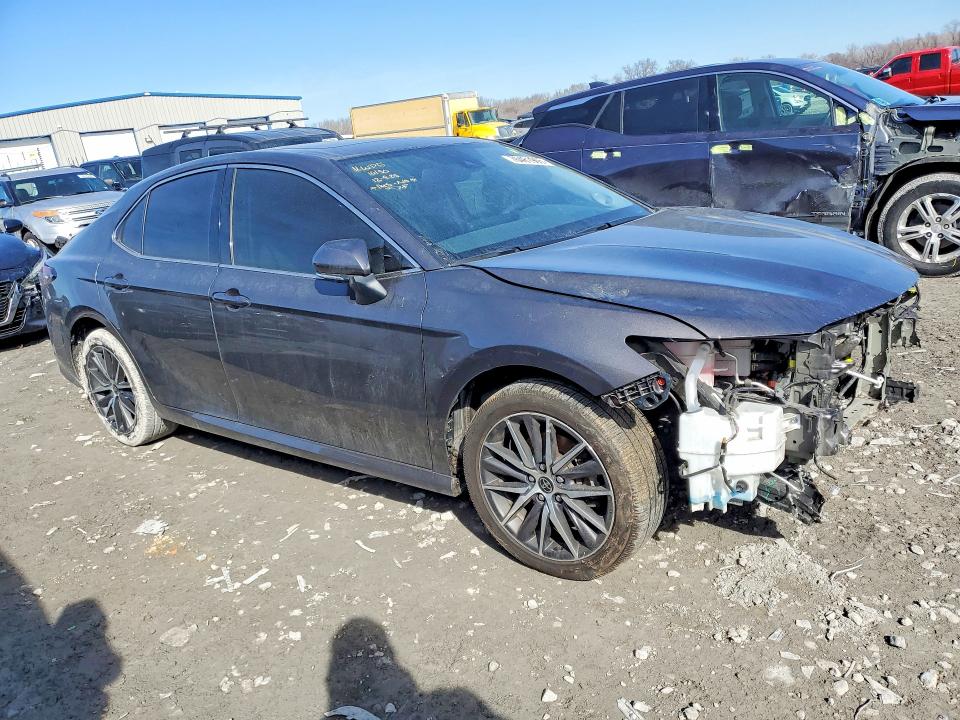 Photo 4 from auction – 2023 TOYOTA CAMRY with VIN 4T1F31AK2PU603148