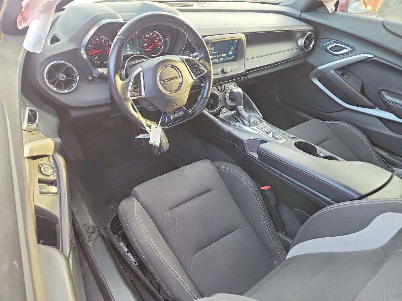 Photo 8 from auction – 2017 CHEVROLET CAMARO with VIN 1G1FB1RS8H0119157