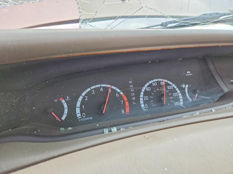 Photo 9 from auction – 2002 TOYOTA AVALON XL with VIN 4T1BF28B02U201977