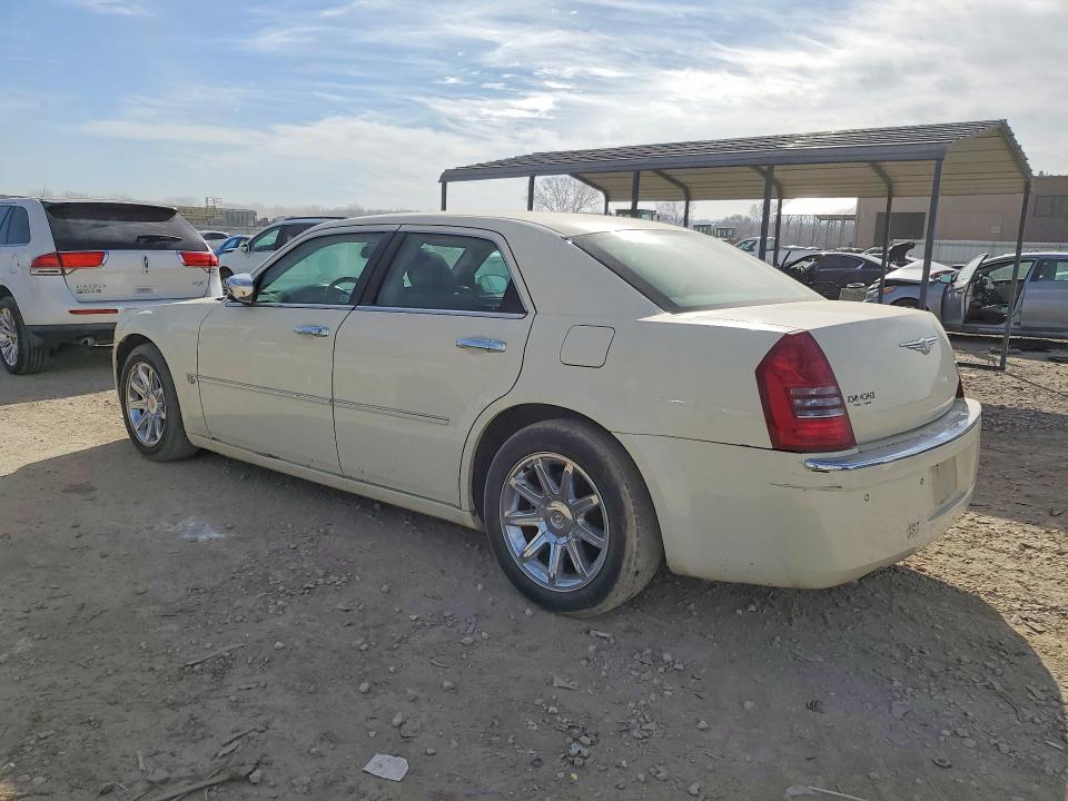 Photo 2 from auction – 2006 CHRYSLER 300C with VIN 2C3LA63H66H246266