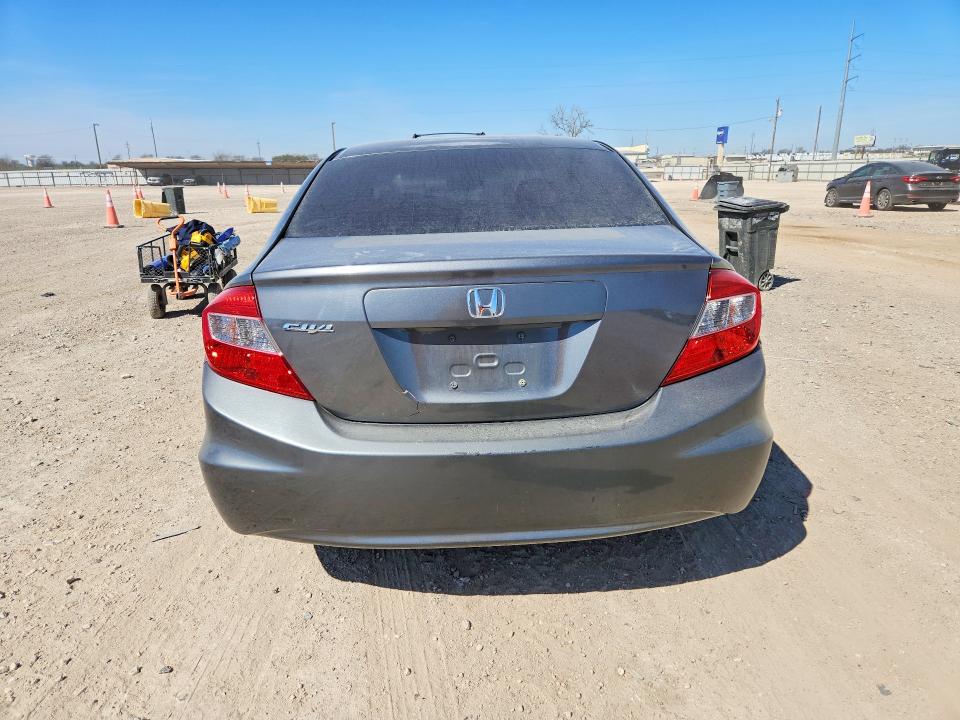 Photo 6 from auction – 2012 HONDA CIVIC with VIN 19XFB2F57CE307888