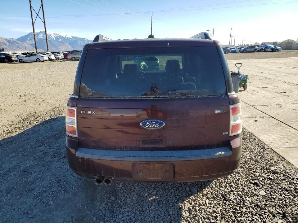 Photo 6 from auction – 2011 FORD FLEX SEL with VIN 2FMHK6CC0BBD27680