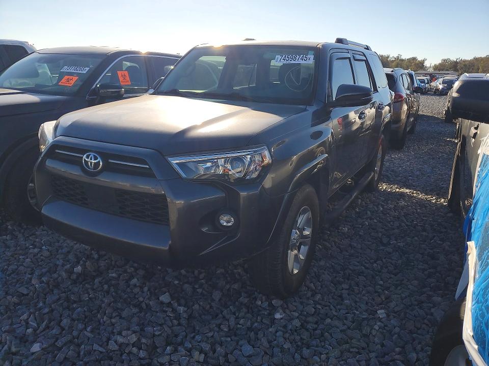 Photo 1 from auction – 2021 TOYOTA 4RUNNER SR with VIN JTEFU5JR7M5230812